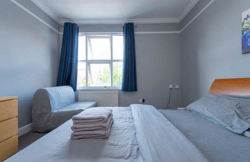 Lovely 3-bed 20 minutes to Central London - Photo 20