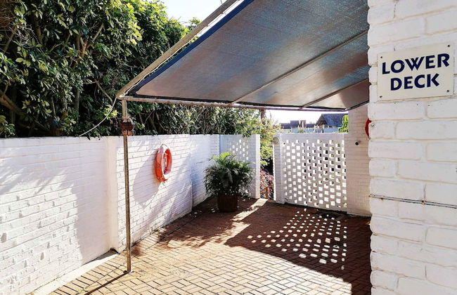 Boathouse Bed and Biscuit - Lower Deck - Photo 20