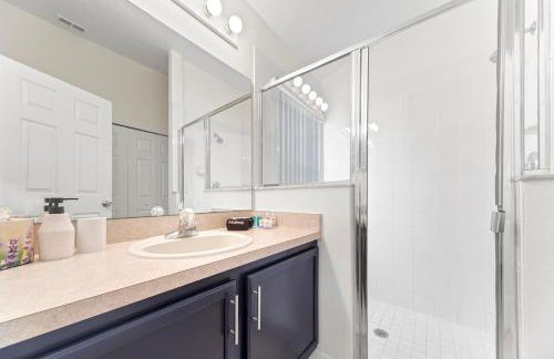 Private Oasis in Kissimmee - Pool, BBQ, Free Parking - Foto 31