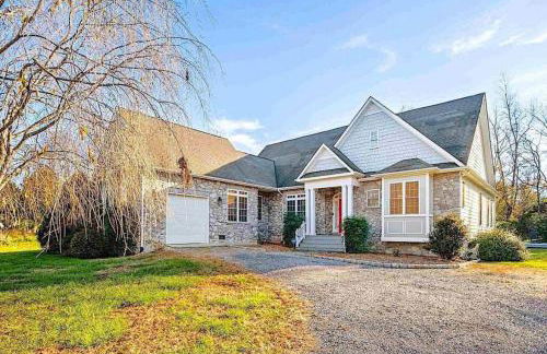 Stoney Creek Cottage Wintergreen w EV Charger - Foto 10