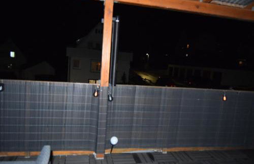 GHomeT - 6 Zimmer Wohnung with parking - Up to 10 guests - Monteur, Handwerker & Large family welcome - Foto 15