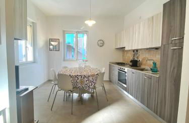 COMFORTABLE SEA HOLIDAYS AND WALKS - Foto 3