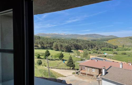 Apartamentos Pico Almanzor - Photo 15