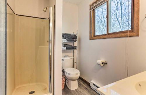 Game Room, Fire Pit Family-Friendly Poconos Haven - Foto 21