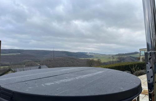 Eifel Landhaus Panoramablick unter der Burg Olbrück mit Sauna Hottub großer Terrasse und Garten Ideal für Familien - Foto 22