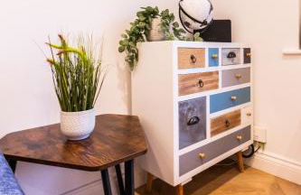 Charming Home in Bromsgrove - Perfect for Groups - Foto 41