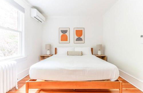 Charming Urban Retreat Elegant Home in Cap Hill - Foto 19