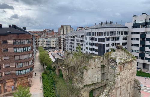 Tranquilidad junto al centro histórico - Foto 17