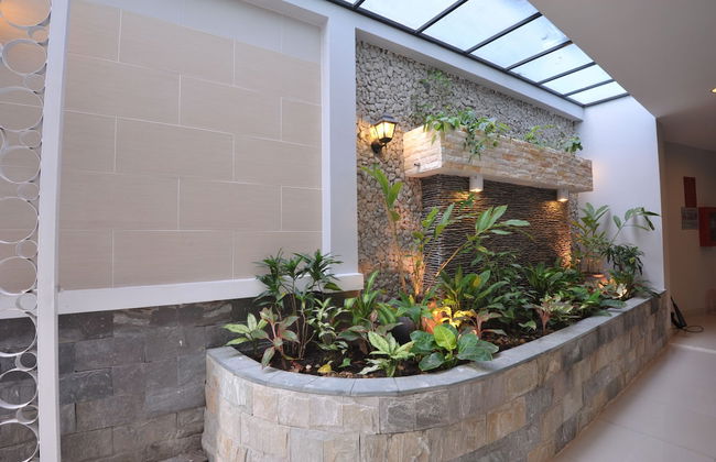 Grand Villa Residence - Photo 23