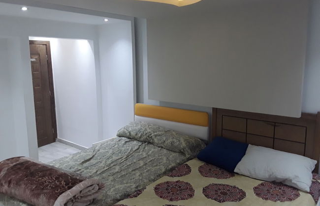 Lovely 2-bedroom Apartment in Miami/alexandria - Photo 3