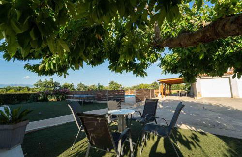 Holiday home “MARKO” with heated pool! - Photo 9