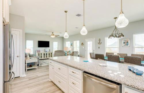 Stylish New-Build Steps to Beach Gulf Views - Foto 12