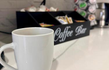 Brand New 4BR Near Downtown and Lucas Oil Stadium - Photo 31