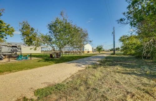 8 Mi to Gulf! Newly Built Townhome in Matagorda - Foto 32