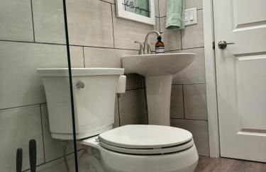 Jungle House Downtown Columbus - Modern Boutique Suites - Foto 30