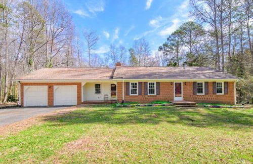 BloomingFarmsStay,Sleeps 9,GameRoom,FirePit,Grill - Foto 27