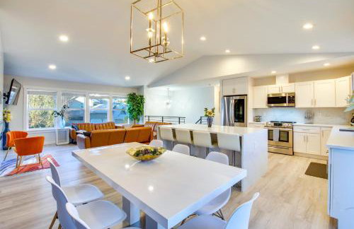Modern Woodinville Home w/ Hot Tub + Sauna! - Foto 7