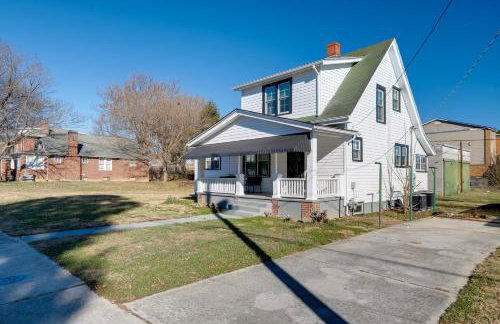 Walk to Main St and Campus! Dtwn Radford Home - Foto 23