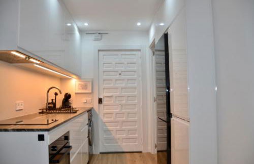 Benalbeach Zafiro by C&N - Photo 29