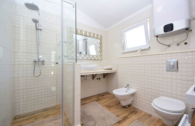 Queen Ahn with heated pool - Foto 14