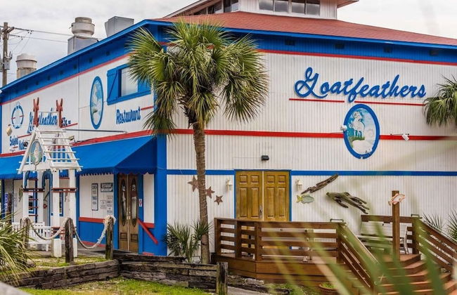 Gulf Coast Getaway 2 Bedroom Home by RedAwning - Foto 27