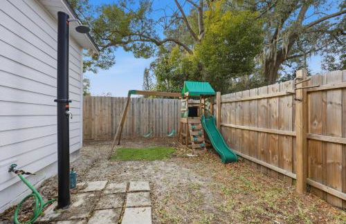 Cozy Coastal Cottage Minutes to Beach and Downtown - Foto 37