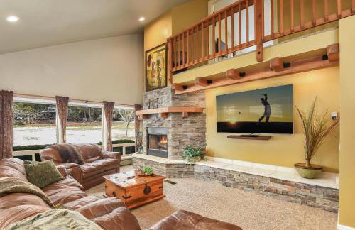 Utopia End-Unit Townhome On the 18th Hole Pool Table Fun Porch with Great Views - Foto 7