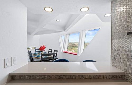 The KingDome - A Unique, Royal Experience with Hot Tub, Rooftop and Views - Foto 35