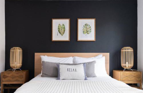 Stylish Urban Loft wFloating Stairs&Fireplace - Foto 3