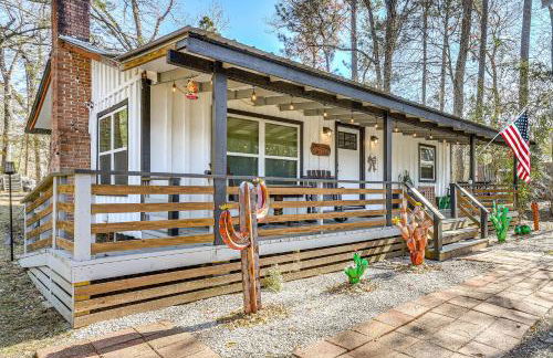 Fish Sam Rayburn! Secluded Cabin with Deck and Grill - Photo 25