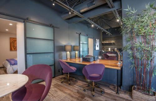 Designer Loft at the Santa Fe Plaza Spacious 520 Sq Ft, King Bed - Foto 7