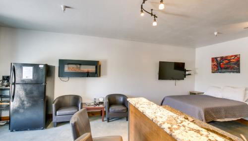 Lava Hot Springs Studio with Deck Walk to Hot Pools - Foto 4