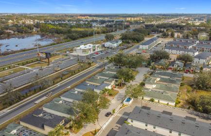 Stunning 5BR 5Bath Home, Pool, Spa, By Disney - Foto 65