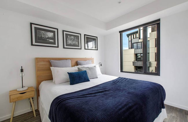 Beautiful 2BR APT With Balcony, Pool and Gym - Foto 3