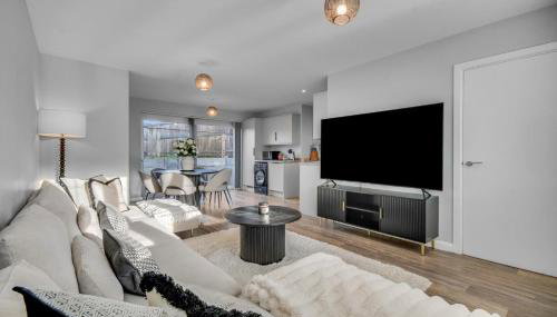 Lovely 2-Bed House with parking - Foto 2