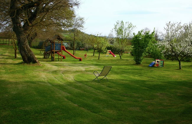 Adorable Farmhouse in Asciano - Photo 18