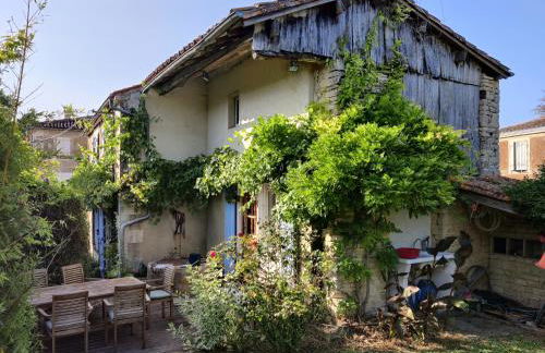 Les Volets Bleus - Foto 2