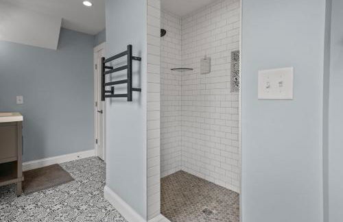 The Great Escape - renovated in-town charm! - Foto 32