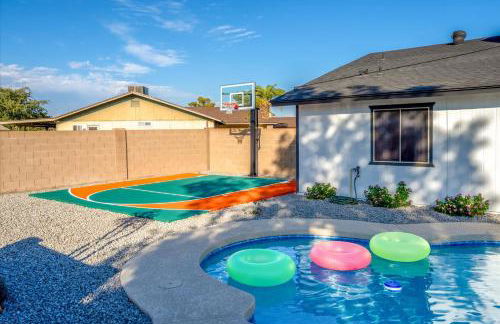 Heated Pool~Basketball Court~Putt Putt~Bocce Ball - Foto 66