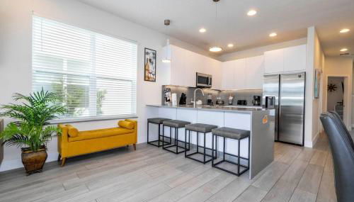 Comfortable home Near Disney & Private Pool 17414 - Foto 3