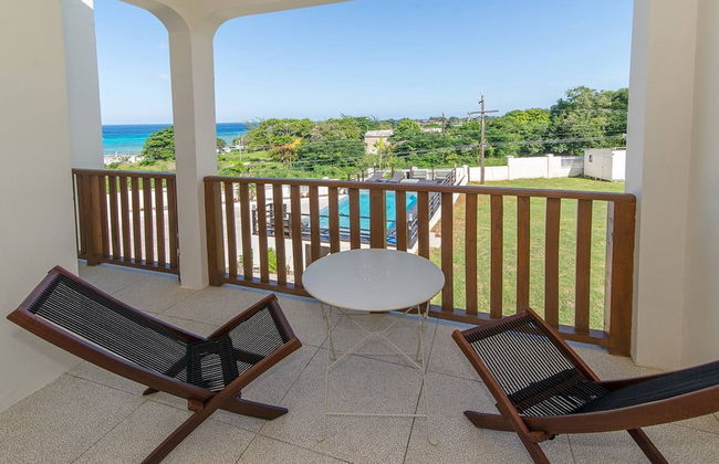 Nianna Coral Bay Stunning Townhouse- 5 - Photo 20
