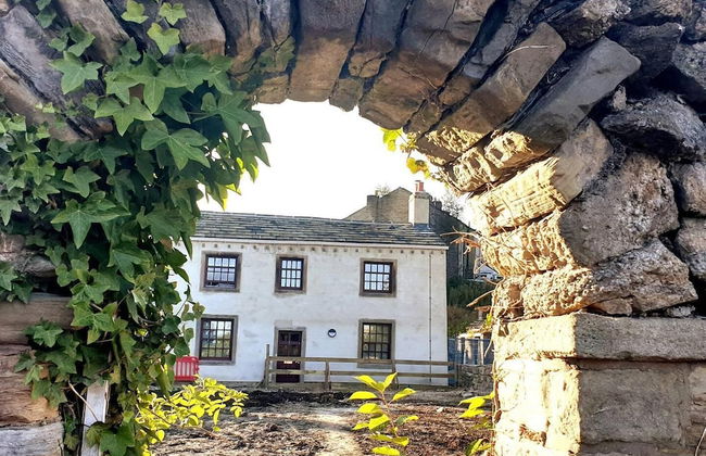 1700s Canalside Cottage Sleeps up to 12 Guests - Foto 43