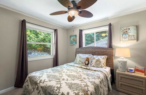 Lakeside Oasis - Room for 12 - Foto 14