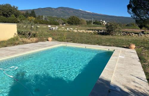Le Mas des Grillons, mas rénové entièrement climatisé avec piscine et vue Ventoux - Foto 22
