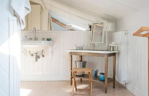 049 - Attico ELEGANTE, 10 minuti a piedi da MARE e SPIAGGIA - POSTO AUTO PRIVATO GRATIS - Foto 55