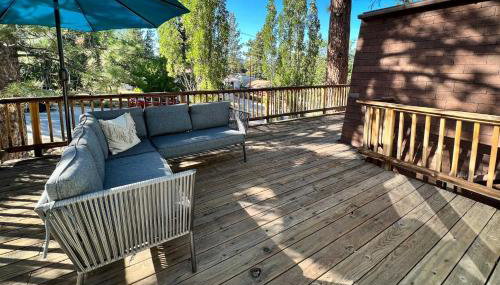 Pet-Friendly Cottage, Walk From Big Bear Village! - Foto 3