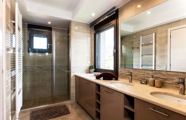 Great Villa, Enormous Pool, Nice Location near Village Sisi - Foto 17