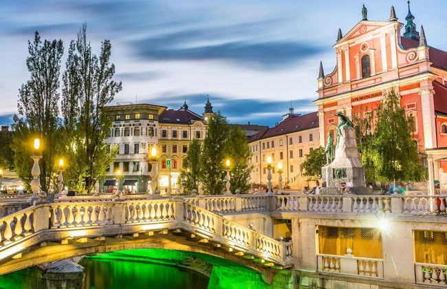 Tromostovje I In Heart of Ljubljana - Foto 30