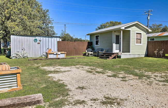 Flirty Flamingo' Studio: 1 Mi to Canyon Lake - Foto 21