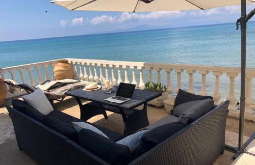 Villa Rena In Front of the Sea - Foto 1